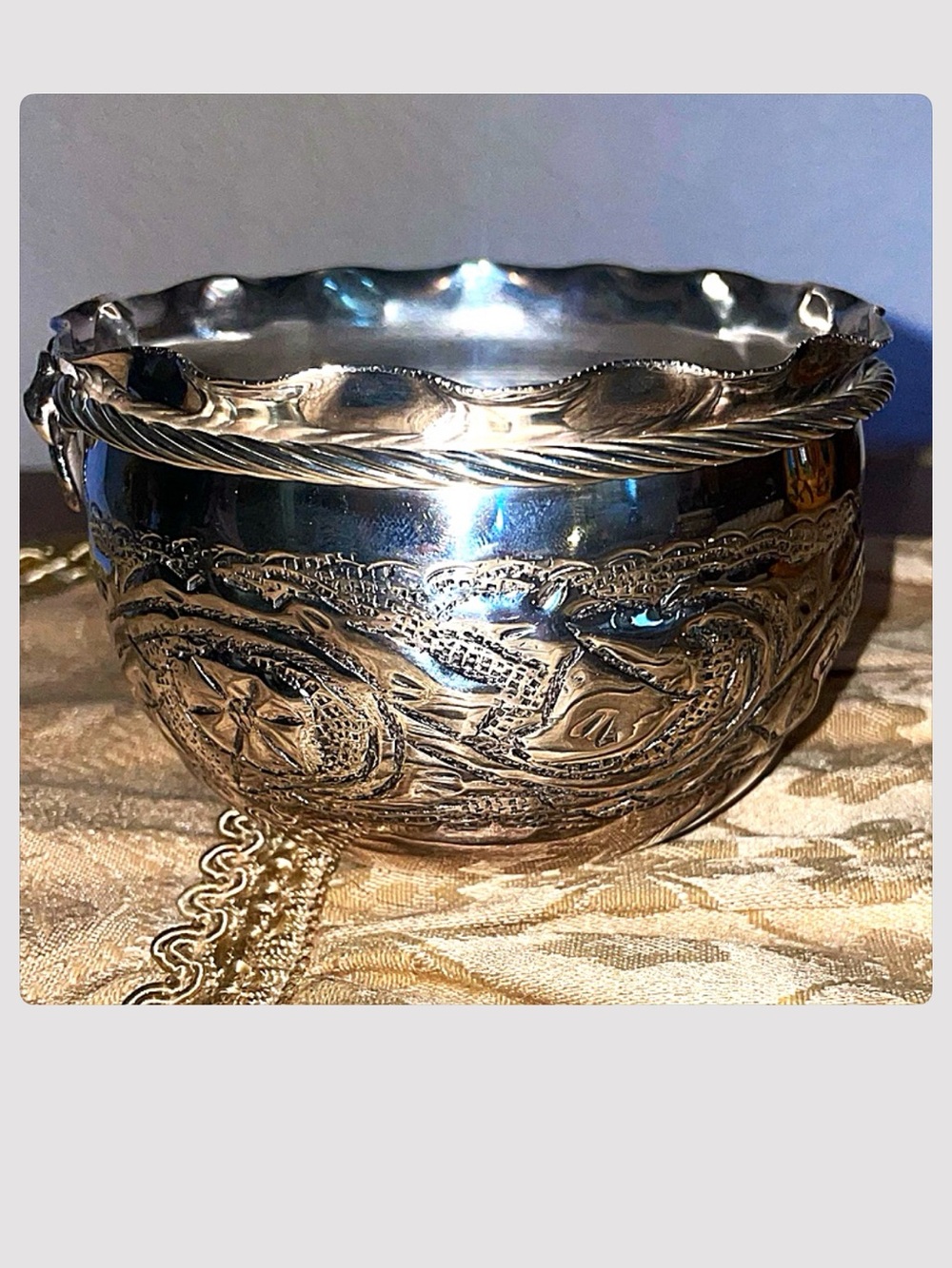 Stunning Antique Chinese Export Silver (CES) bowl dating from the late Qing Dyn